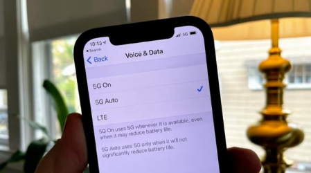甘孜苹果手机维修分享iPhone 12如何打开或关闭5G网络 